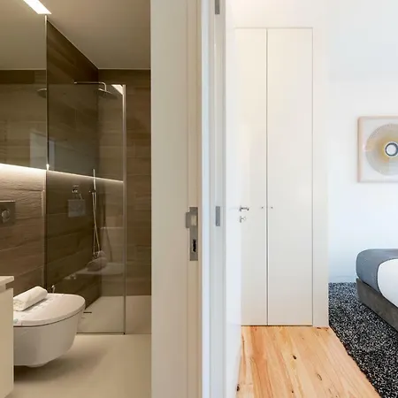 Apartman Lovelystay - Gorgeous Modern Flat W/ Balcony *