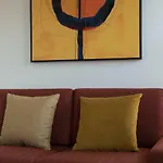Apartment Lovelystay - Gorgeous Modern Flat W/ Balcony Porto